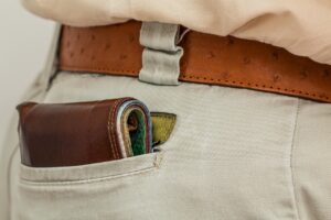 ウエスト脂肪吸引後の圧迫ベルトはどのくらいの期間着用するべき？